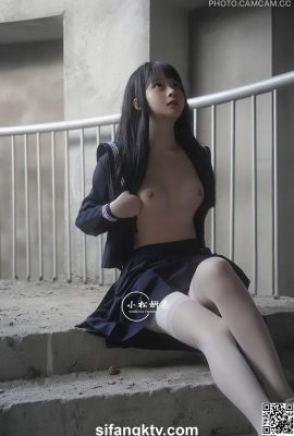 यान्ना कोमात्सु की खूबसूरत तस्वीर (36p)