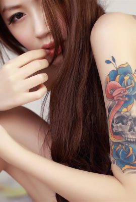 सुपर हॉट टैटू वाली ताइवानी लड़की~खूबसूरत नग्न शरीर उभर रहा है! (20पी)