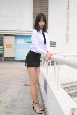 [इंटरनेट संग्रह]चेंगशेंग स्ट्रीट फोटोग्राफी मॉल लंबे पैरों और रेशम की वर्दी वाली खूबसूरत महिलाओं को बेचता है[100P]