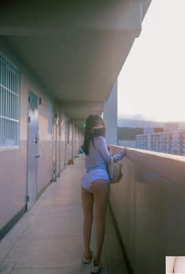 [Han Yeri] क्या आपको नग्न दिखाना संतोषजनक है?(28p)