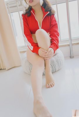 (मेई मेई फोटो एलबम) इंटरनेट सेलिब्रिटी लड़की का बादाम लाल स्पोर्ट्सवियर (68p)