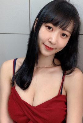 तियानकाई-स्तर की सुंदर लड़की “यांग यांग” बर्फ-सफेद, मोटी है और उसका फिगर शानदार है जिसे कोई भी पुरुष रोक नहीं सकता (10P)