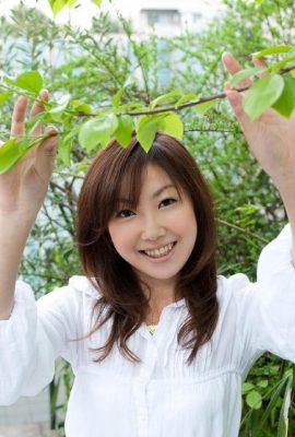 मिंट सुजुकी एक मासूम आधुनिक सुंदर लड़की की कामुक छवि (83p)