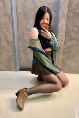 गर्म और सुंदर स्तनों की विभिन्न तस्वीरें “नी नी” हैं जो आकर्षक हैं (17p)