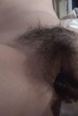 वास्तविक किस्म शो एक्सचेंज कार्यक्रम, शायद गांव द्वारा संचालित टीवी स्टेशन के कारण, यह आश्वस्त है (40p)