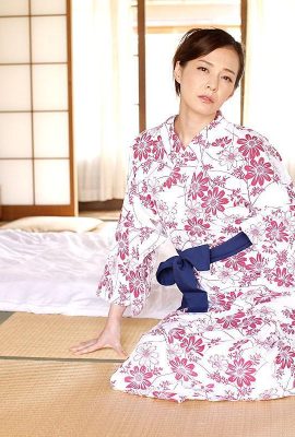 मिजुहारा रिका: सीक्रेट हॉट स्प्रिंग ट्रैवल वृत्तांत (26 पी)