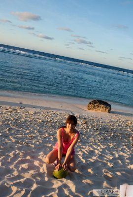 (रुकवा रीना) सुंदर आंकड़ा इतना सेक्सी है कि यह प्रशंसकों के दिलों को पकड़ लेता है (39 पी)