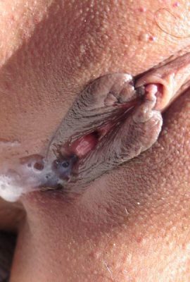 पैसा होना अच्छा है, और आप एक लक्जरी उद्यान (30 पी) में बाहर लंबे मॉडल के साथ सेक्स कर सकते हैं