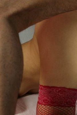 ऐसी युवा लड़की चूत में बहुत अच्छी है, वह बहुत विकृत है (15 पी)