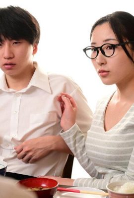 किटानो मीना: मेरी बड़ी स्तन वाली माँ एक घर जैसी पब लड़की बन जाएगी जो केवल मेरे लिए चरम सेवाएं प्रदान करेगी।