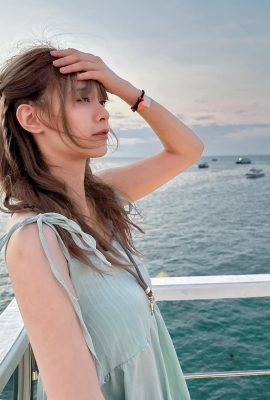 स्वाभाविक रूप से सुंदर “विवि लिनझी कपड़े” सबसे अच्छा सफेद और निविदा बुजुर्ग असहनीय हैं (10p)