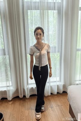 चीनी मॉडल जैस्मीन मानव शरीर निजी फोटो सेट (57 पी)