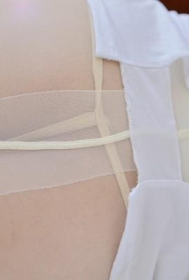 (लेगकु फोटो) नंबर 022 सफेद स्टॉकिंग्स (34 पी) के साथ लंबे पैर वाली लड़कियों का अंक