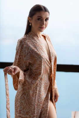 मोनिका मई – सॉफ्ट एनर्जी (106 पी)