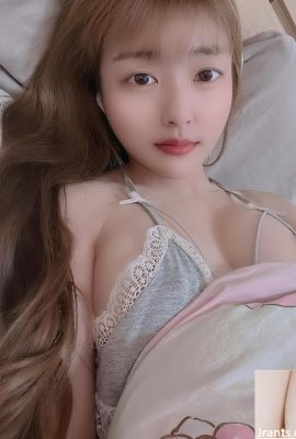 सुंदर छाती और सर्पिन बहुत आंख को पकड़ने वाले हैं। “मायर” मास्टर (10p) में मुश्किल है