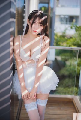 वेनिला मेव लुलु – नं। 040 पॉपलर अमृत सफेद धुंध स्कर्ट (48 पी)