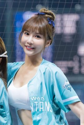 “मिल्क मिल्क” इतना उग्र है कि उसका जंगली आंकड़ा उसके शरीर पर पूरे प्रवाह (10p) पर बह जाता है