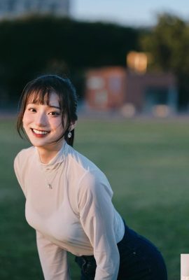 “लिटिल लोलोर” में एक प्यारी मुस्कान और एक शैतानी आकृति है (10पी)