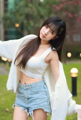 “झोउ यिपन” की प्यारी उपस्थिति प्यार से भरी है… उसका शरीर आकर्षक है (10P)