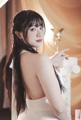 “किउकिउ मिका” प्यारी और सेक्सी है और उसके बिना इसे देखा नहीं जा सकता (10पी)